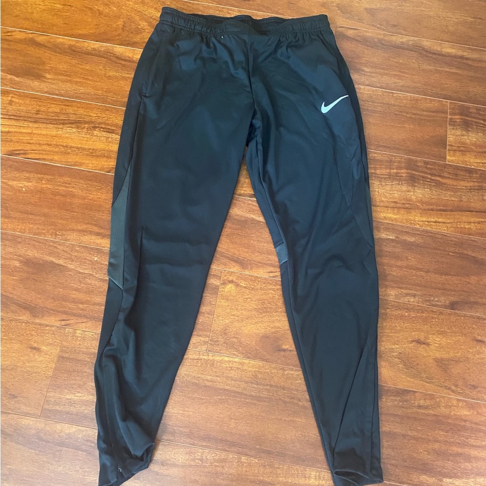 NWT Nike Dr Fit Joggers
